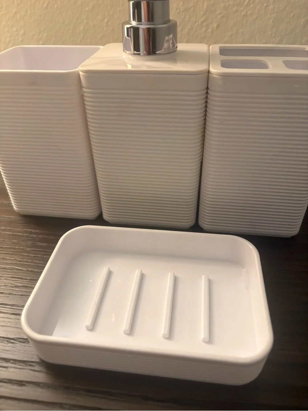 White Bath 4-Piece Bathroom Accessory Set